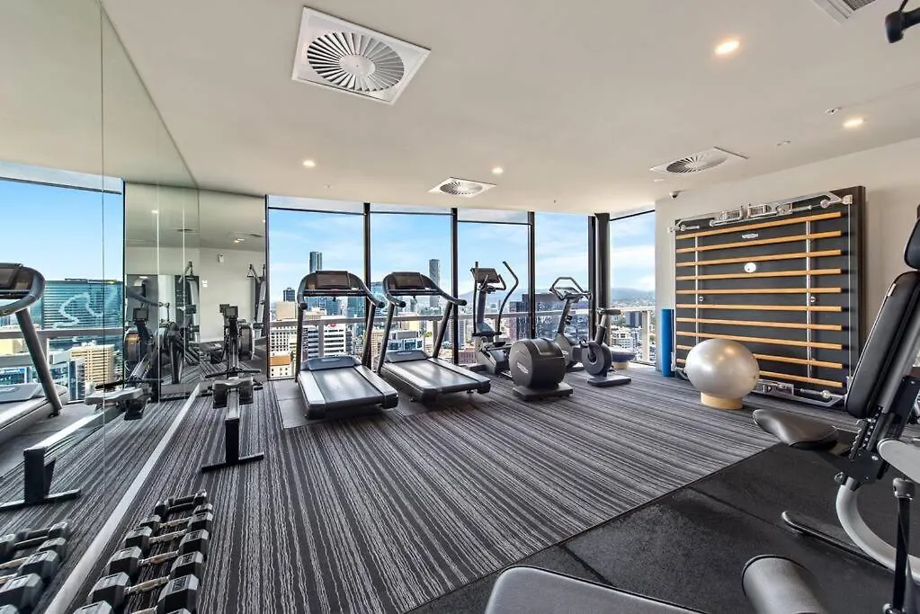 City Living! 1Bed/1Bath/1Car/Pool Brisbane
